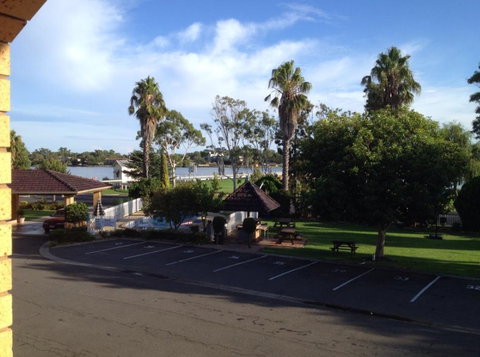 Lake View Motel - Accommodation Mermaid Beach 6