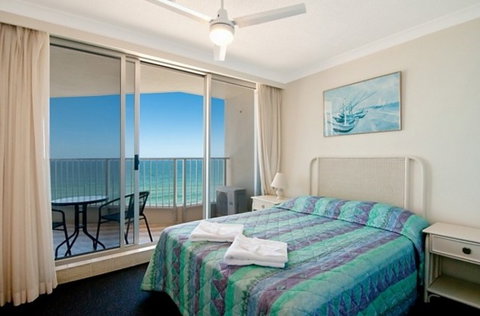 Beachside Tower - Accommodation Mermaid Beach 1