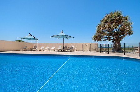 Beachside Tower - Accommodation Mermaid Beach 6