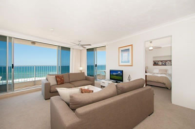 Beachside Tower - Accommodation Mermaid Beach 8