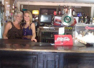 Mataranka Hotel Motel - Accommodation Mermaid Beach 1