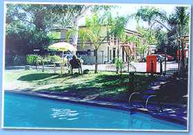 Toddy's Backpackers Resort - Accommodation Mermaid Beach 0