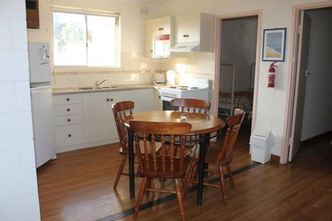 Coobowie Lodge - Accommodation Mermaid Beach 1
