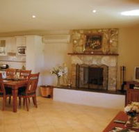 Sherwood Cottages Country Retreat - Accommodation Mermaid Beach