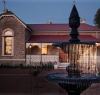 Oldham House - Accommodation Mermaid Beach