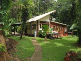 Stonewood Retreat - Accommodation Mermaid Beach 0