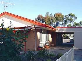 Summerhouse BnB - Accommodation Mermaid Beach 0