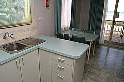 Stansbury Foreshore Caravan Park - Accommodation Mermaid Beach 2