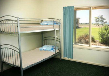 Port Lincoln Lions Hostel - Accommodation Mermaid Beach 2