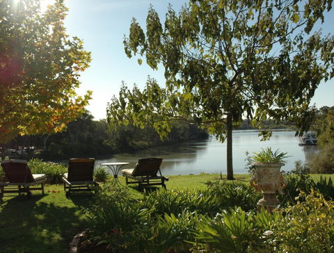 Paringa House B&B Stone Cottages - Accommodation Mermaid Beach 5