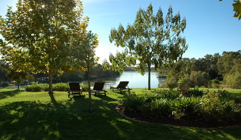 Paringa House B&B Stone Cottages - Accommodation Mermaid Beach 8