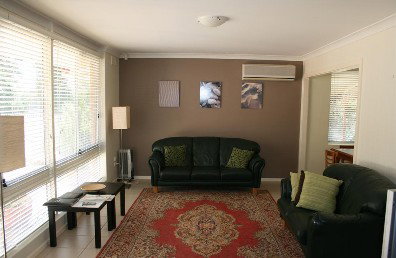 Summerhouse BnB - Accommodation Mermaid Beach 2