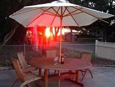 Summerhouse BnB - Accommodation Mermaid Beach 3
