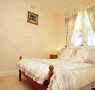 Little Undermount - Accommodation Mermaid Beach