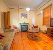 Semaphore Beach Cottage Bed and Breakfast - Accommodation Mermaid Beach