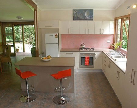 Stonewood Retreat - Accommodation Mermaid Beach 3