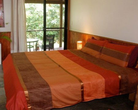 Stonewood Retreat - Accommodation Mermaid Beach 4