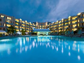 Sheraton Noosa Resort & Spa - Accommodation Mermaid Beach 0