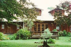 Millfarm Cottage - Accommodation Mermaid Beach 0