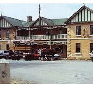 Man-O-Ross Hotel - Accommodation Mermaid Beach