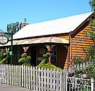 Westbury Gingerbread Cottages - The - Accommodation Mermaid Beach