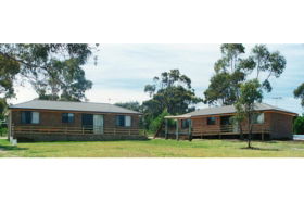 Yaringa Holiday Cottages - Accommodation Mermaid Beach 0