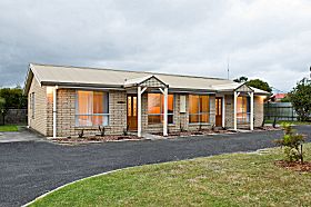 Leisureville Holiday Villas - Accommodation Mermaid Beach 0