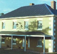 Wilmot Arms Inn - Accommodation Mermaid Beach
