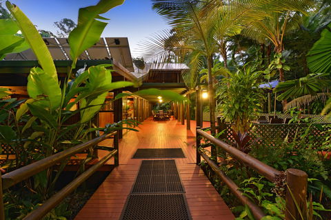 Wait A While Retreat - Accommodation Mermaid Beach 0