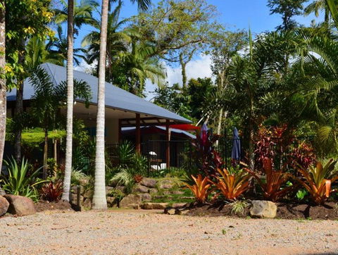 Lost Paradise - Accommodation Mermaid Beach 2