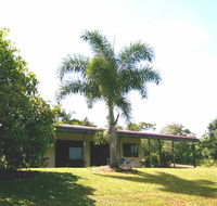 Daintree Mountain View Retreat and Vanilla Beans - Accommodation Mermaid Beach