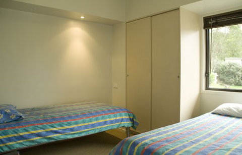 Anglesea Lodge - Accommodation Mermaid Beach 0