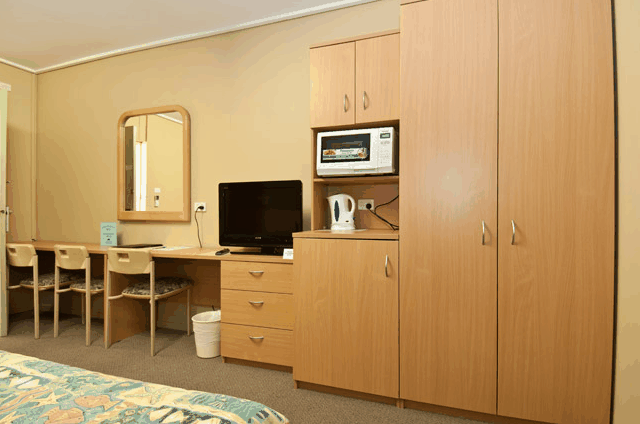 New Olympic Motel - Accommodation Mermaid Beach 0