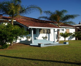 Welcome Inn - Accommodation Mermaid Beach 1