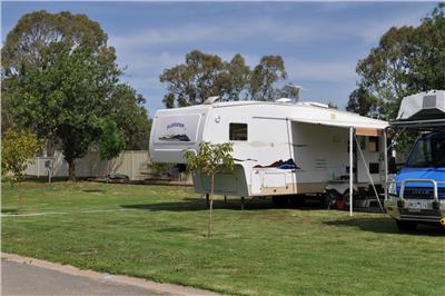 Euston Riverfront Caravan Park And Cafe - Accommodation Mermaid Beach 2