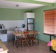 Fossickers Cottages - Accommodation Mermaid Beach