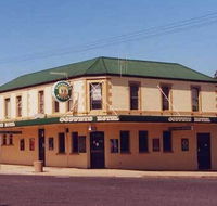 Coffeys Hotel - Accommodation Mermaid Beach
