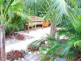 Azura Beach House Bed And Breakfast - Accommodation Mermaid Beach 0