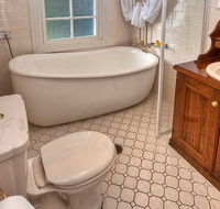 Bridal Falls Cottage - Accommodation Mermaid Beach