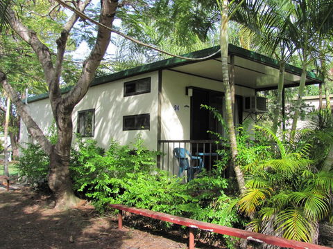 Hillcrest Holiday Park - Accommodation Mermaid Beach 5