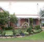 Guy House Bed and Breakfast - Accommodation Mermaid Beach