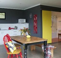 Deshons Retreat - Accommodation Mermaid Beach