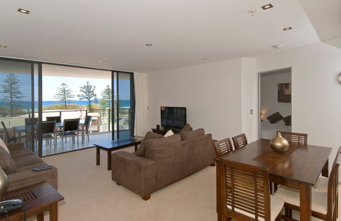 Ambience On Burleigh Beach - Accommodation Mermaid Beach 8