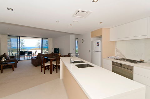 Ambience On Burleigh Beach - Accommodation Mermaid Beach 9