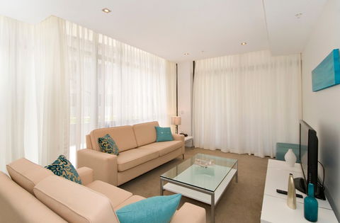Ambience On Burleigh Beach - Accommodation Mermaid Beach 14