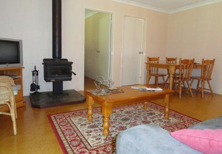 Tinglewood Cabins - Accommodation Mermaid Beach 1