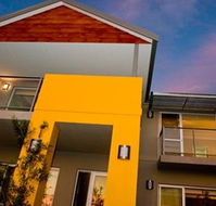 Champion Lakes Accommodation Waterside - Accommodation Mermaid Beach