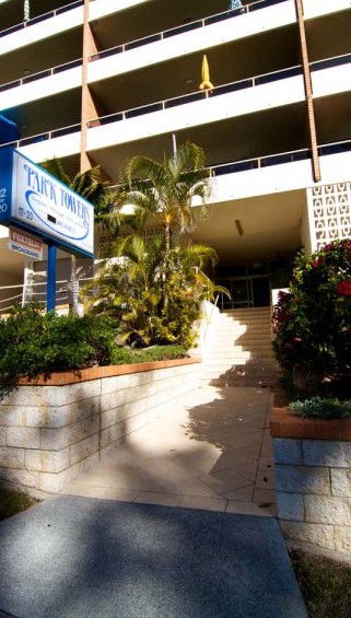 Park Towers Holiday Units - Accommodation Mermaid Beach 1