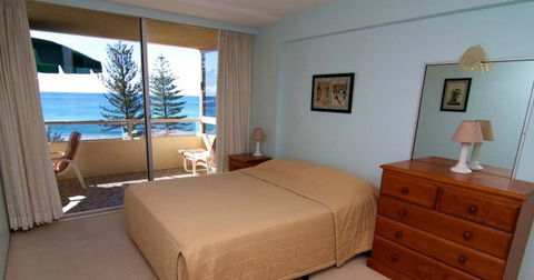 Park Towers Holiday Units - Accommodation Mermaid Beach 2