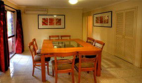 Miami Shore Motel - Accommodation Mermaid Beach 3